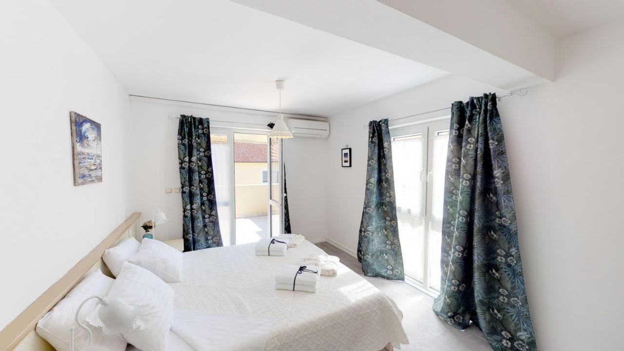 Stella Deluxe Superior 5 Star Apartment, Your Piece Of Heaven By The Sea & Park, With Sea View Novigrad  Zewnętrze zdjęcie