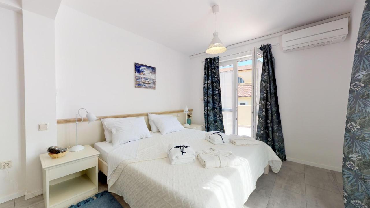 Stella Deluxe Superior 5 Star Apartment, Your Piece Of Heaven By The Sea & Park, With Sea View Novigrad  Zewnętrze zdjęcie